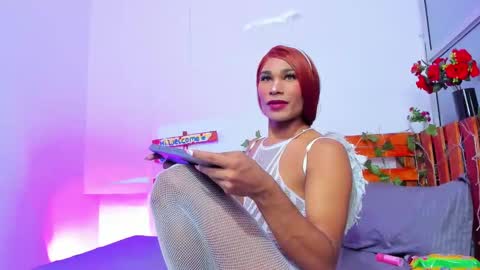 zoee_69_ online show from February 14, 8:05 pm