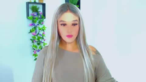 zoeschmmit online show from July 2, 3:34 am
