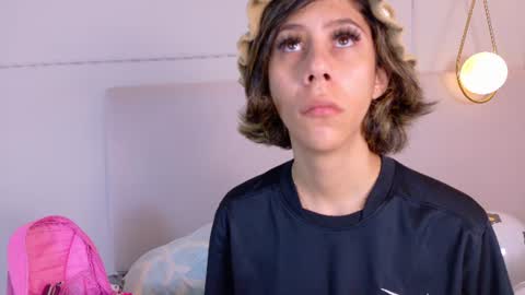 Zoey online show from July 10, 1:37 pm