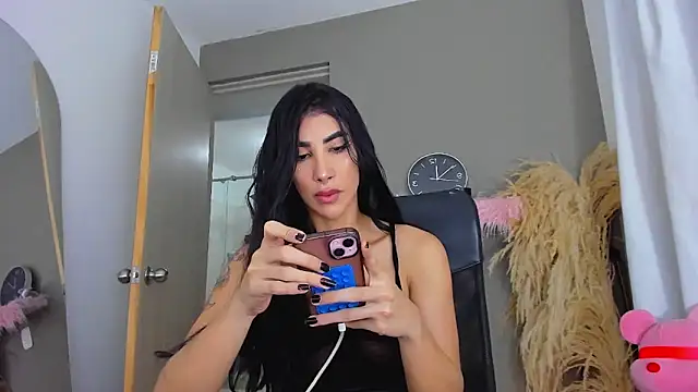 GarciaMilu online show from November 30, 4:15 am