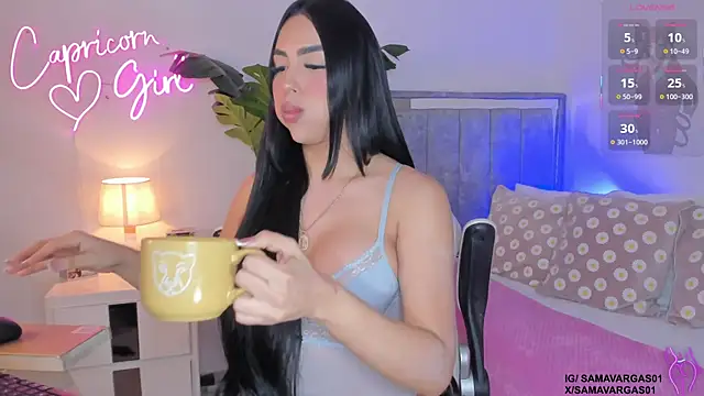 Korina Saenz01 online show from July 7, 12:57 am