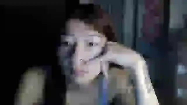 CarlyJoy online show from July 6, 5:15 pm