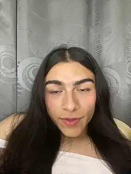 valendoll online show from March 13, 6:48 am