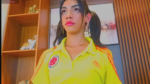 Alahia Rodriguez online show from July 3, 8:14 pm