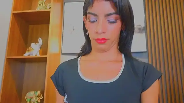 Alahia Rodriguez online show from July 17, 8:15 pm