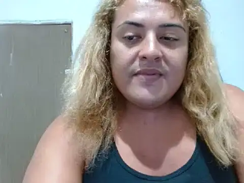 KIARAMARSHALLWELLZ online show from February 13, 1:00 am