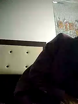 Cameron puppy online show from June 9, 1:38 am