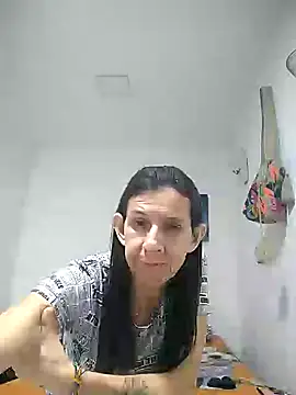 Cameron puppy online show from August 3, 6:24 am