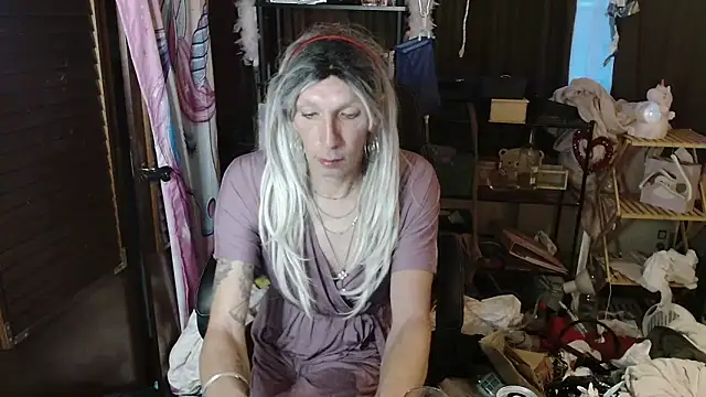 Ombeline1 online show from September 16, 5:01 am