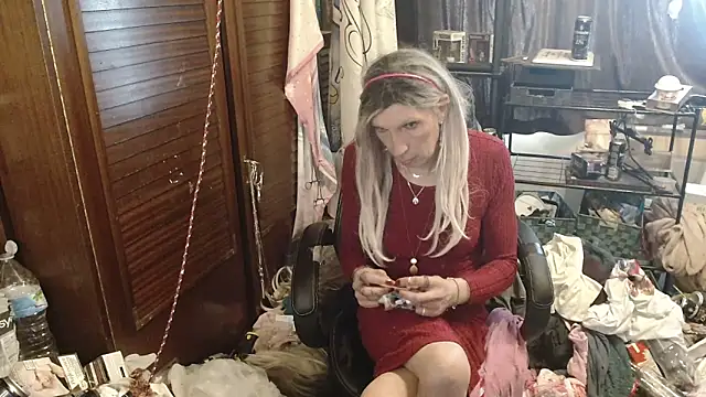Ombeline1 online show from June 13, 11:54 am
