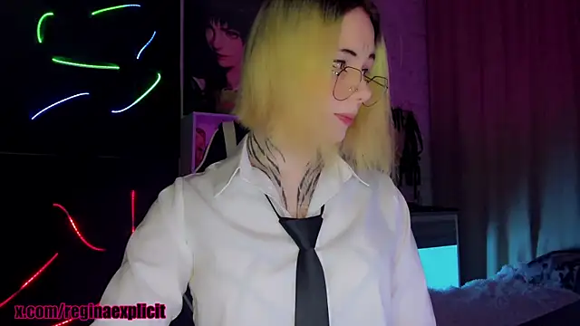 Snapshot of snake__bites chatting on September 29, 9:58 pm snake  bites online show from September 29, 9:58 pm