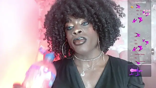 puca ebony online show from June 11, 7:56 pm