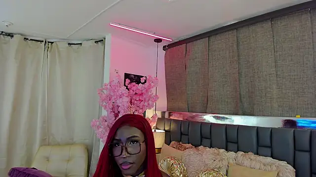 IsseyMz online show from February 23, 9:37 pm