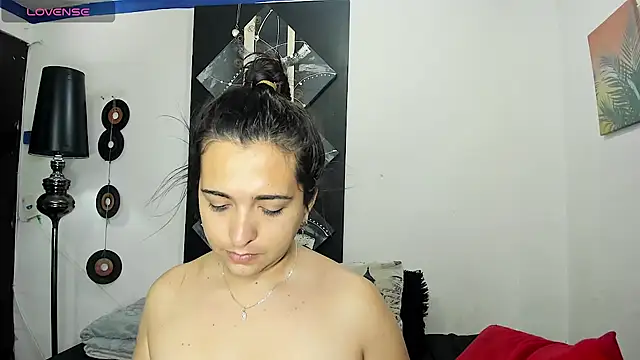 SARAMISHA online show from July 3, 1:06 pm