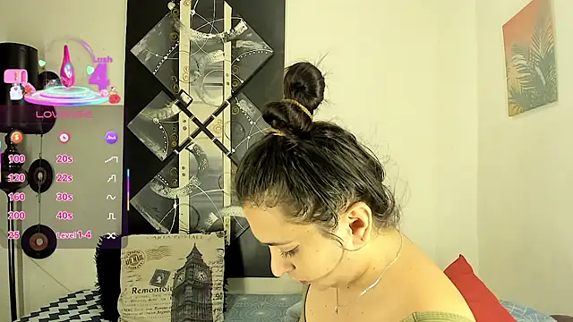 SARAMISHA online show from July 29, 1:37 am