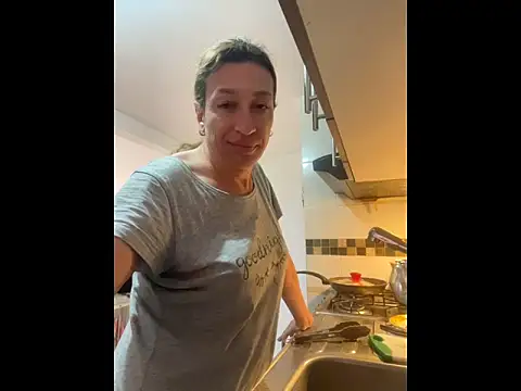 Gikitrans76 online show from April 24, 6:44 pm