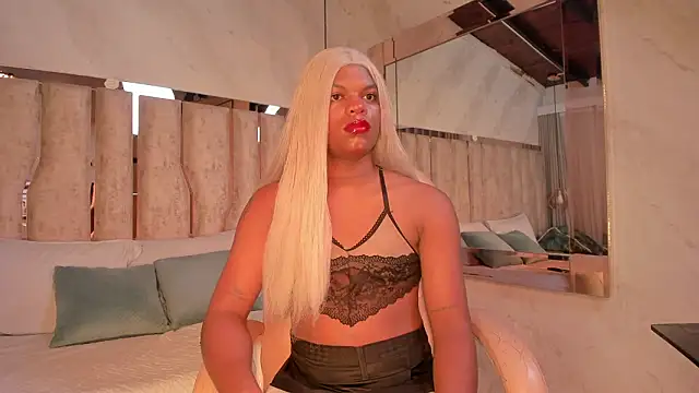 ari monet online show from March 10, 11:46 am