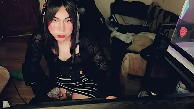 evelyntvsexy online show from July 17, 6:03 pm