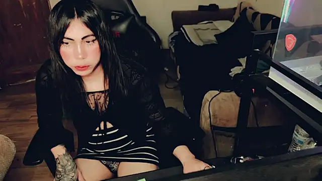 evelyntvsexy online show from July 23, 7:01 pm