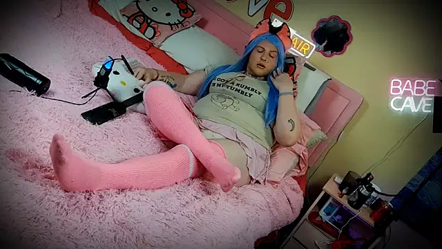 Blakelytgirl online show from June 29, 6:28 am