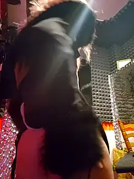 Toptransluder online show from February 12, 2:56 am