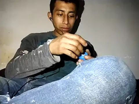 Flaquito pitudo online show from March 5, 8:07 am