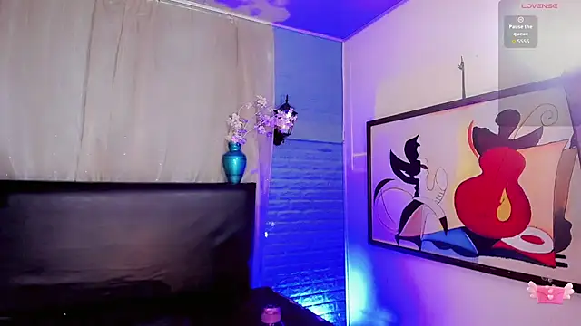  ChanellR  online show from June 18, 11:04 am