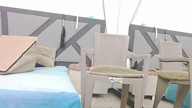 chanel grant online show from October 25, 8:37 pm