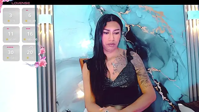 khiara moretti online show from December 18, 11:37 am