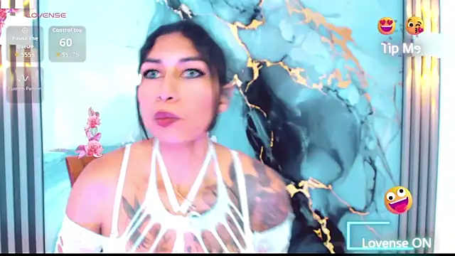 khiara moretti online show from January 19, 12:14 pm