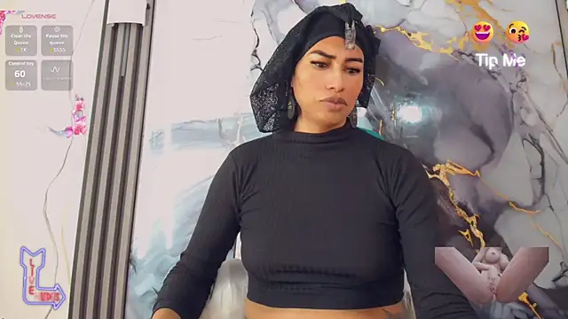 khiara moretti online show from June 19, 11:48 am