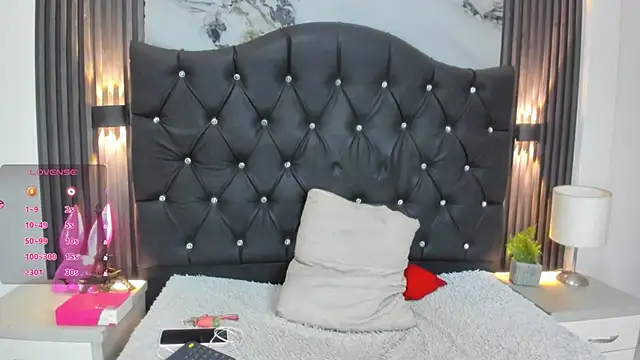 Kagome01 online show from April 16, 12:17 pm