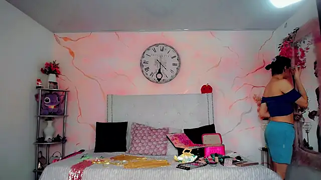 maria camilacms online show from March 18, 6:18 pm