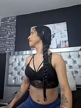  nicolehotshemale online show from January 21, 9:15 pm