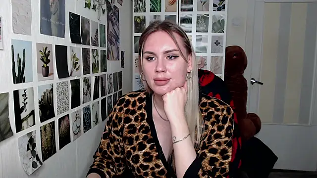 CapriScorpion online show from September 10, 4:17 pm