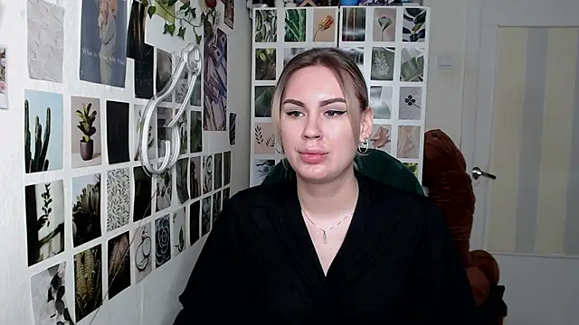 CapriScorpion online show from October 2, 9:32 am