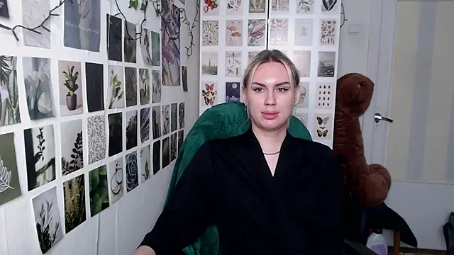 CapriScorpion online show from February 5, 1:49 pm