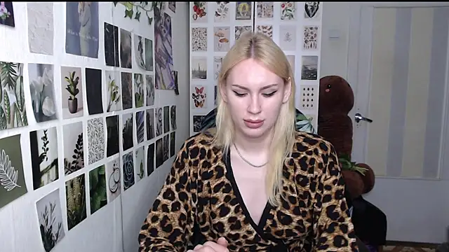 CapriScorpion online show from June 9, 11:42 am