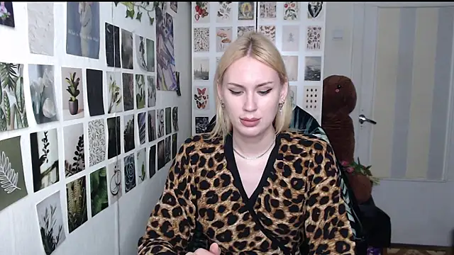 CapriScorpion online show from June 10, 3:11 pm
