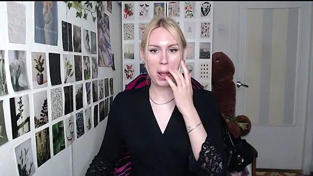 CapriScorpion online show from June 19, 4:22 pm