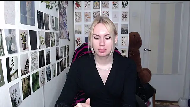 CapriScorpion online show from June 22, 1:41 pm