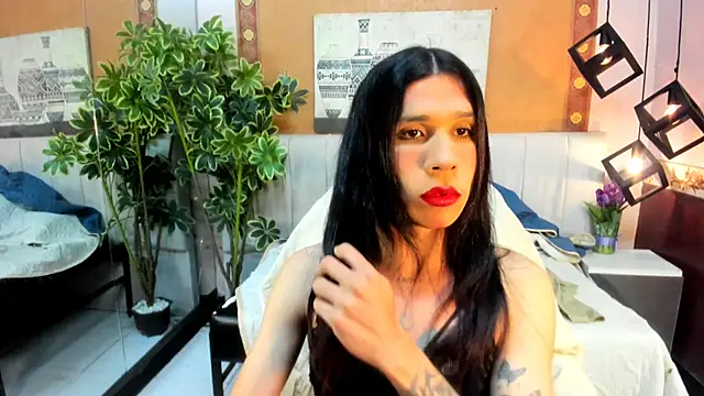 SaraSofia44 online show from June 6, 8:05 pm