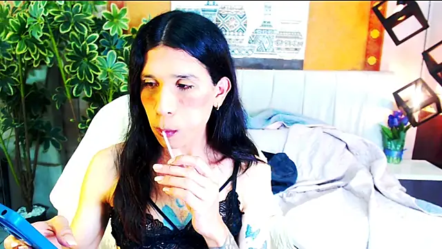 SaraSofia44 online show from June 14, 4:25 am