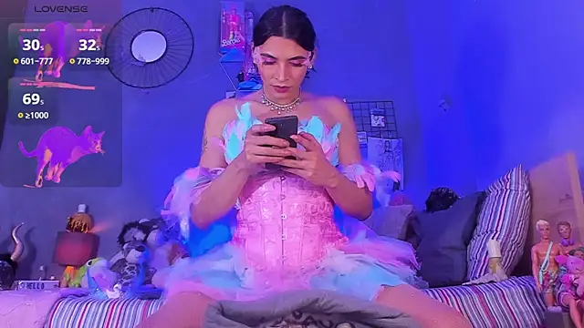 tiffbeatiful online show from October 30, 9:08 am