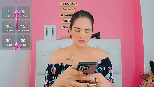 valentina princess  online show from August 2, 6:02 am