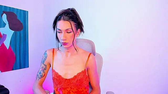 sofiaa grey  online show from June 15, 2:30 pm