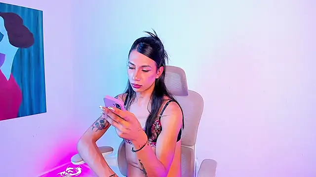 sofiaa grey  online show from July 2, 4:34 pm