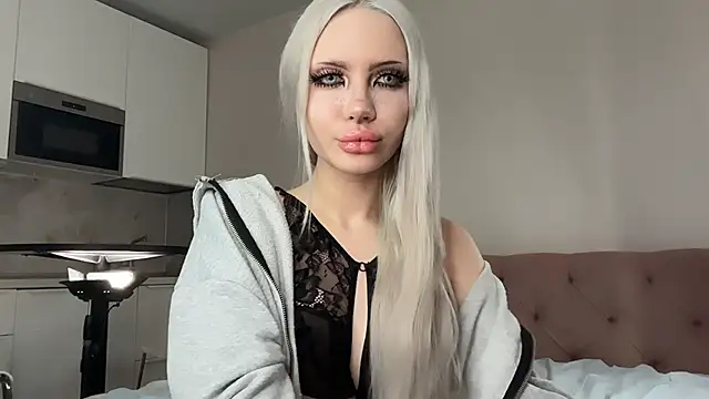 diaqua online show from April 4, 5:49 am