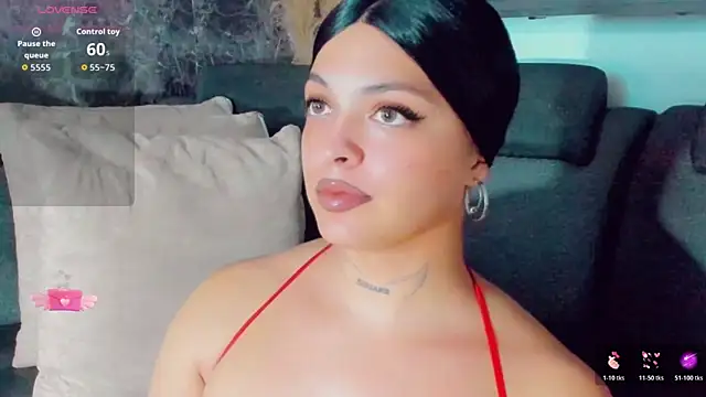 Emmaa Saenz  online show from June 12, 10:09 pm