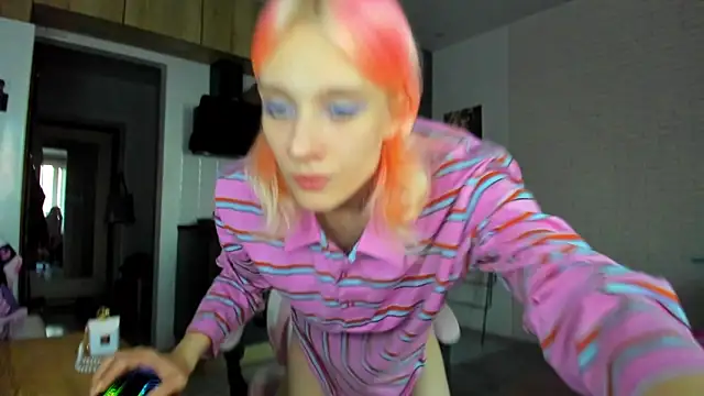  Alice Kitty online show from June 9, 5:34 pm